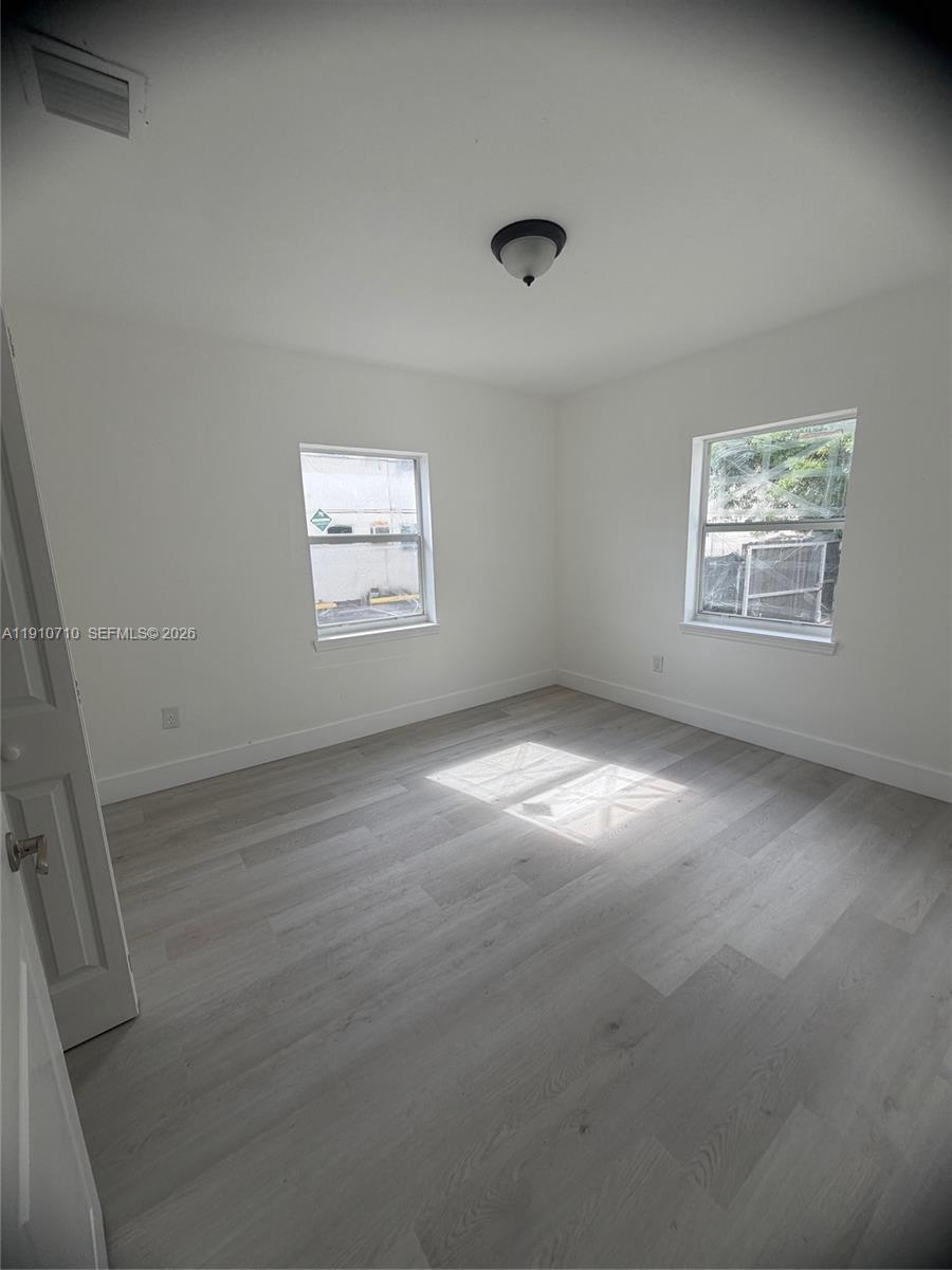 WINONA PARK - Residential