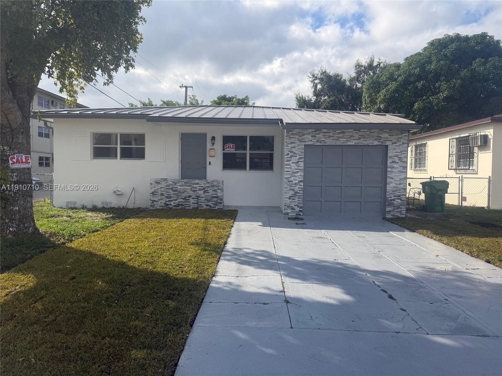 WINONA PARK - Residential