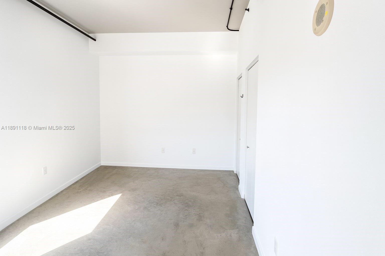 NEO CONDO - Residential