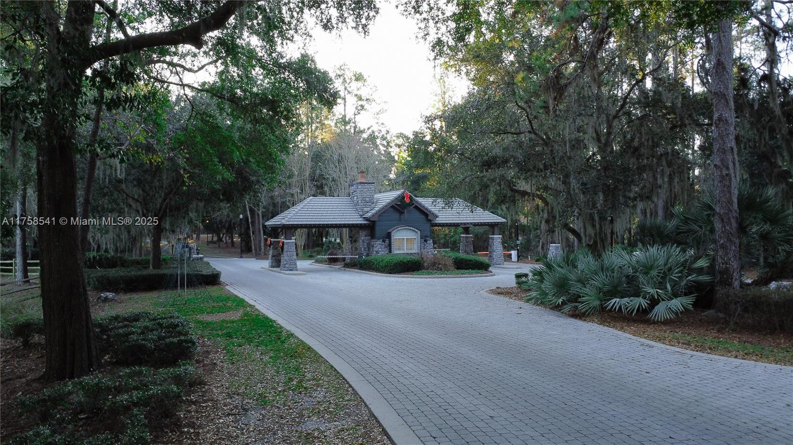 BELLECHASE CEDARS - Land