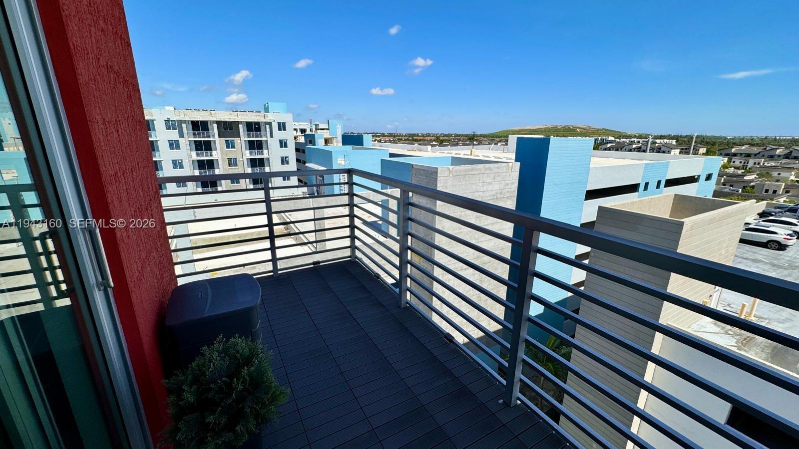 MIDTOWN DORAL CONDO 4 - Residential