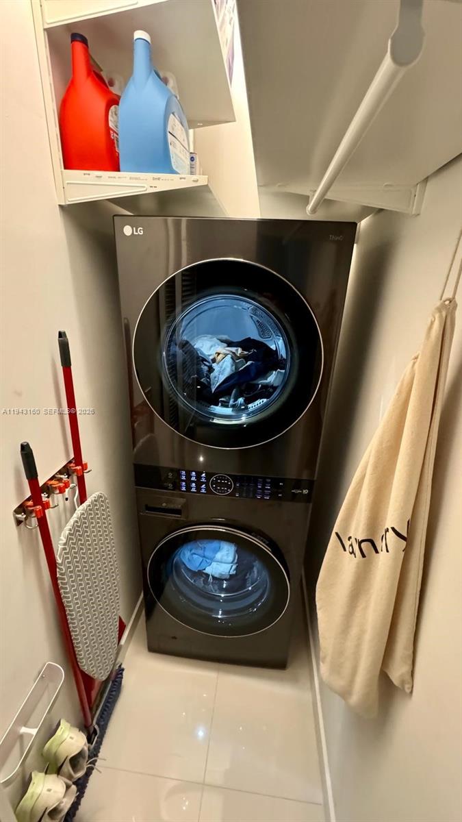 MIDTOWN DORAL CONDO 4 - Residential