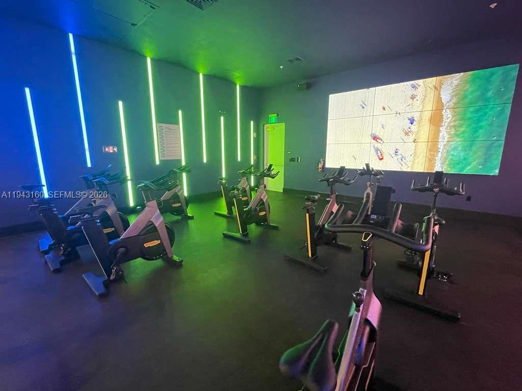 MIDTOWN DORAL CONDO 4 - Residential