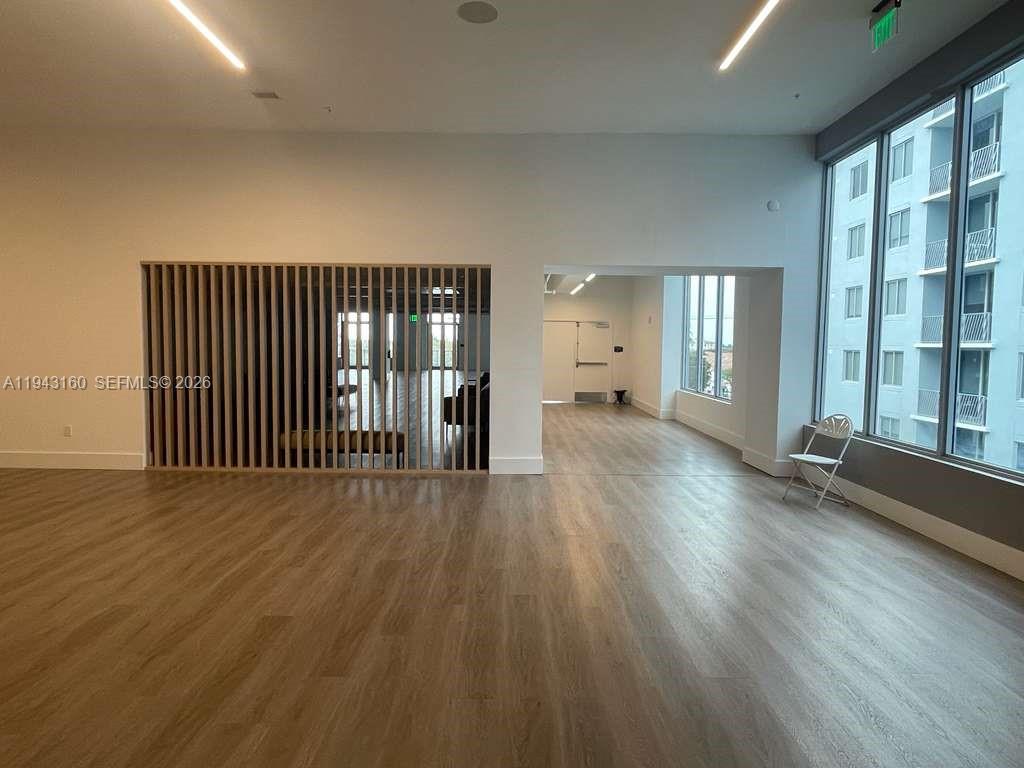 MIDTOWN DORAL CONDO 4 - Residential