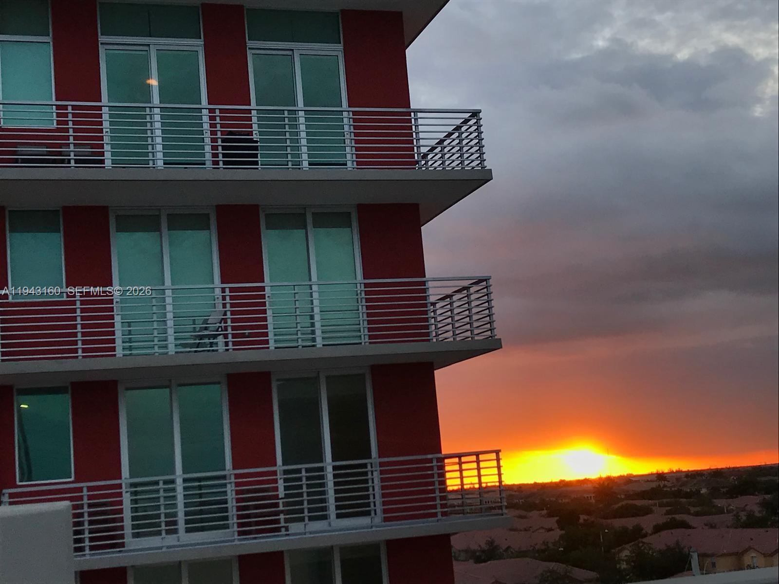 MIDTOWN DORAL CONDO 4 - Residential