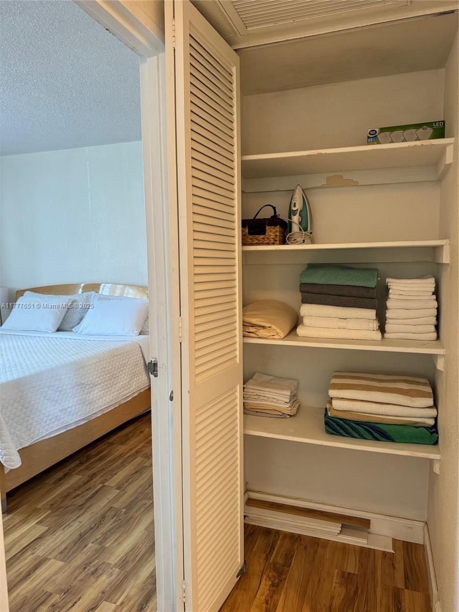 TIDES ON HOLLYWOOD BEACH - Residential