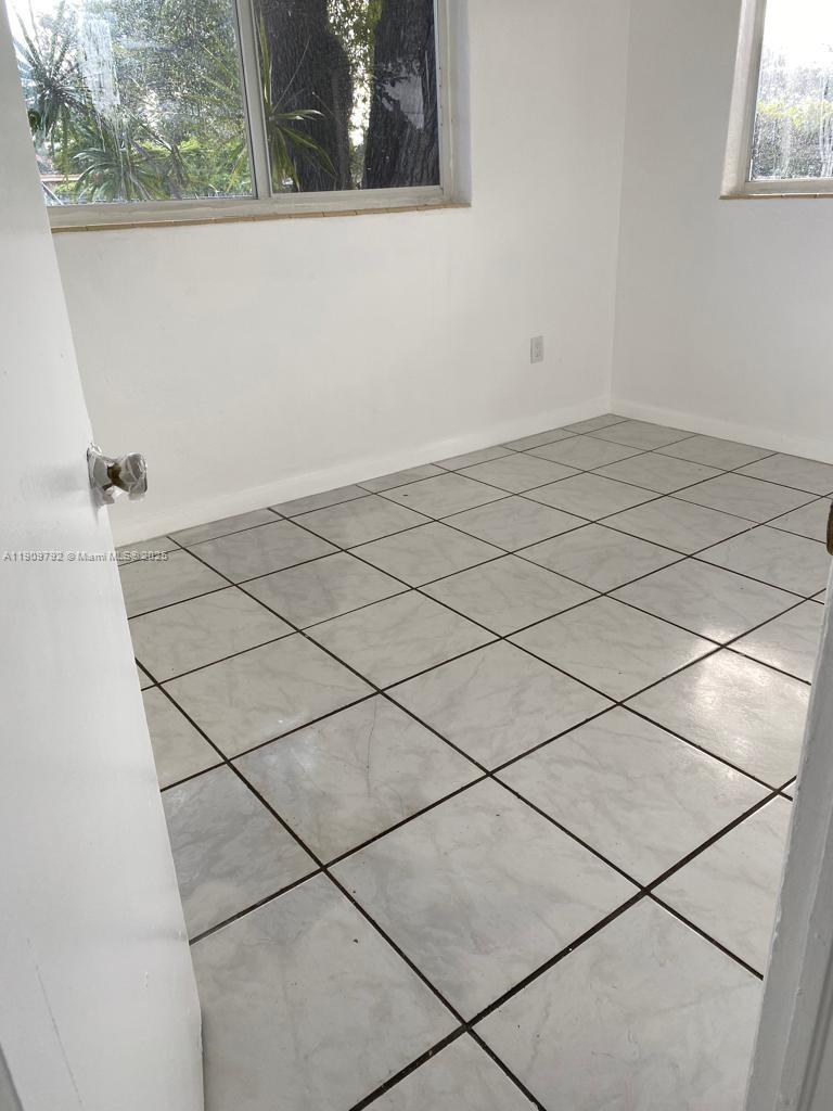 AIRLINE ESTATES - Residential Income