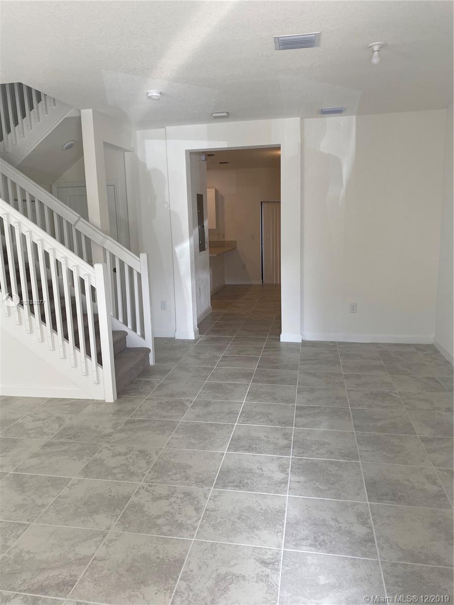 Via Ventura Neighborhood 2 - Residential Lease