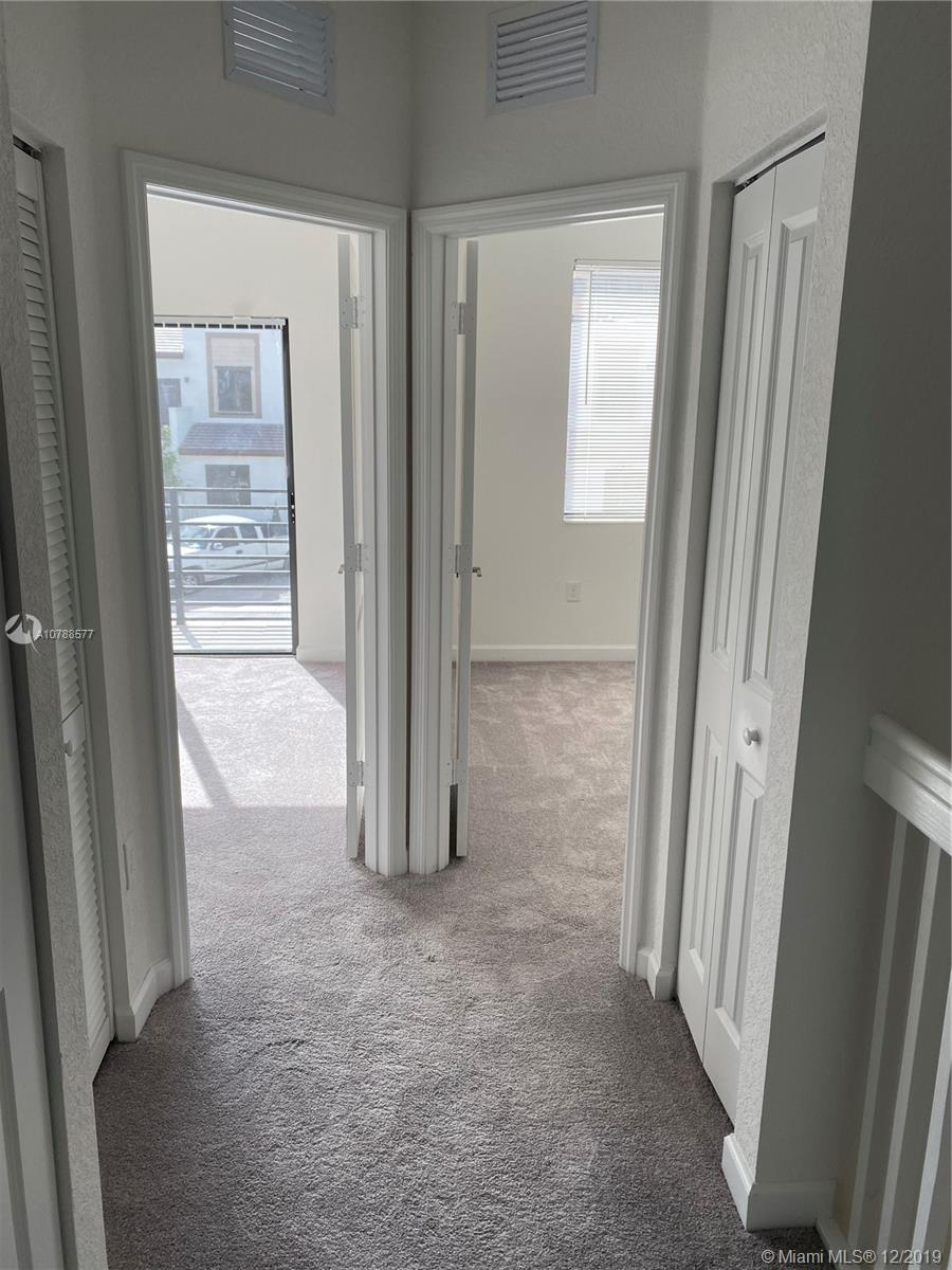 Via Ventura Neighborhood 2 - Residential Lease