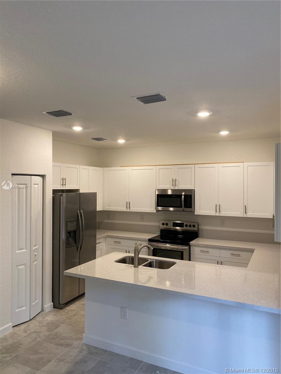 Via Ventura Neighborhood 2 - Residential Lease