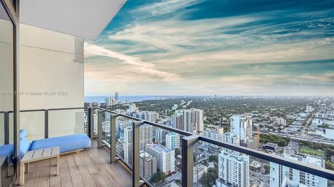 88 SW 7th St 4006 Miami FL 33130