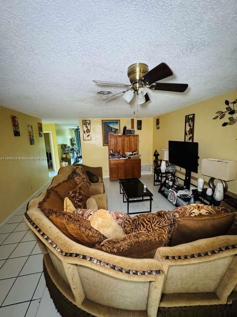 CORAL SPRINGS II - Residential Income