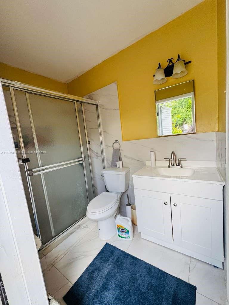 CORAL SPRINGS II - Residential Income