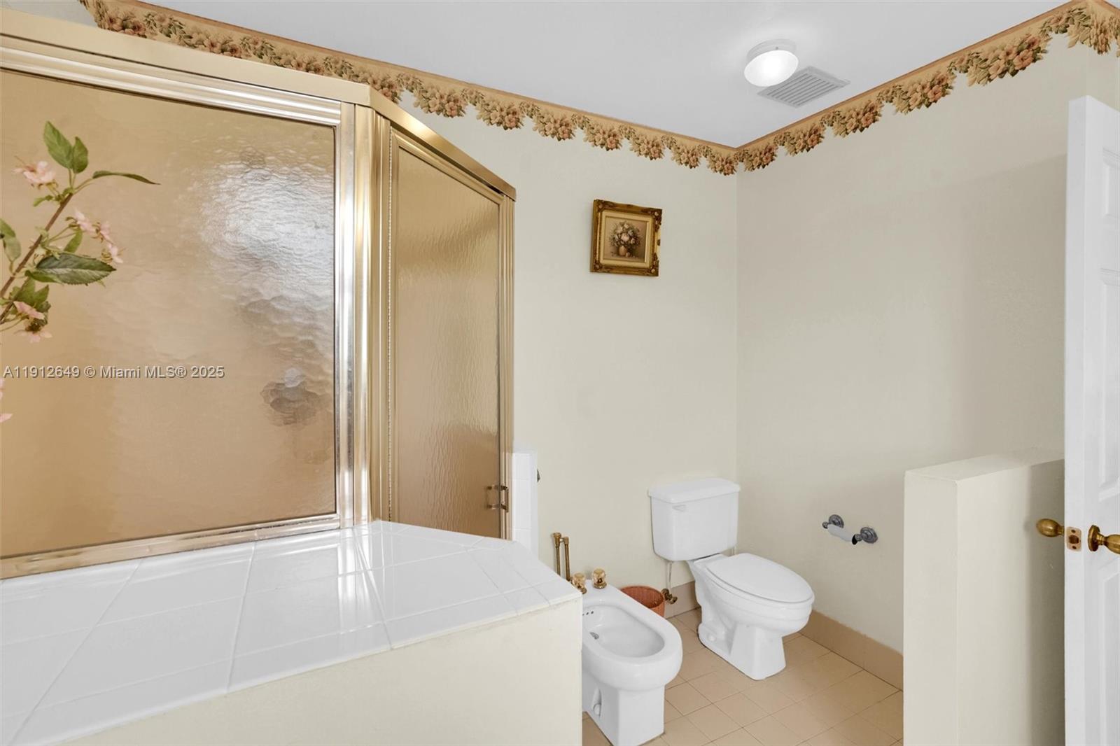 MIRAMAR PATIO HOMES - Residential