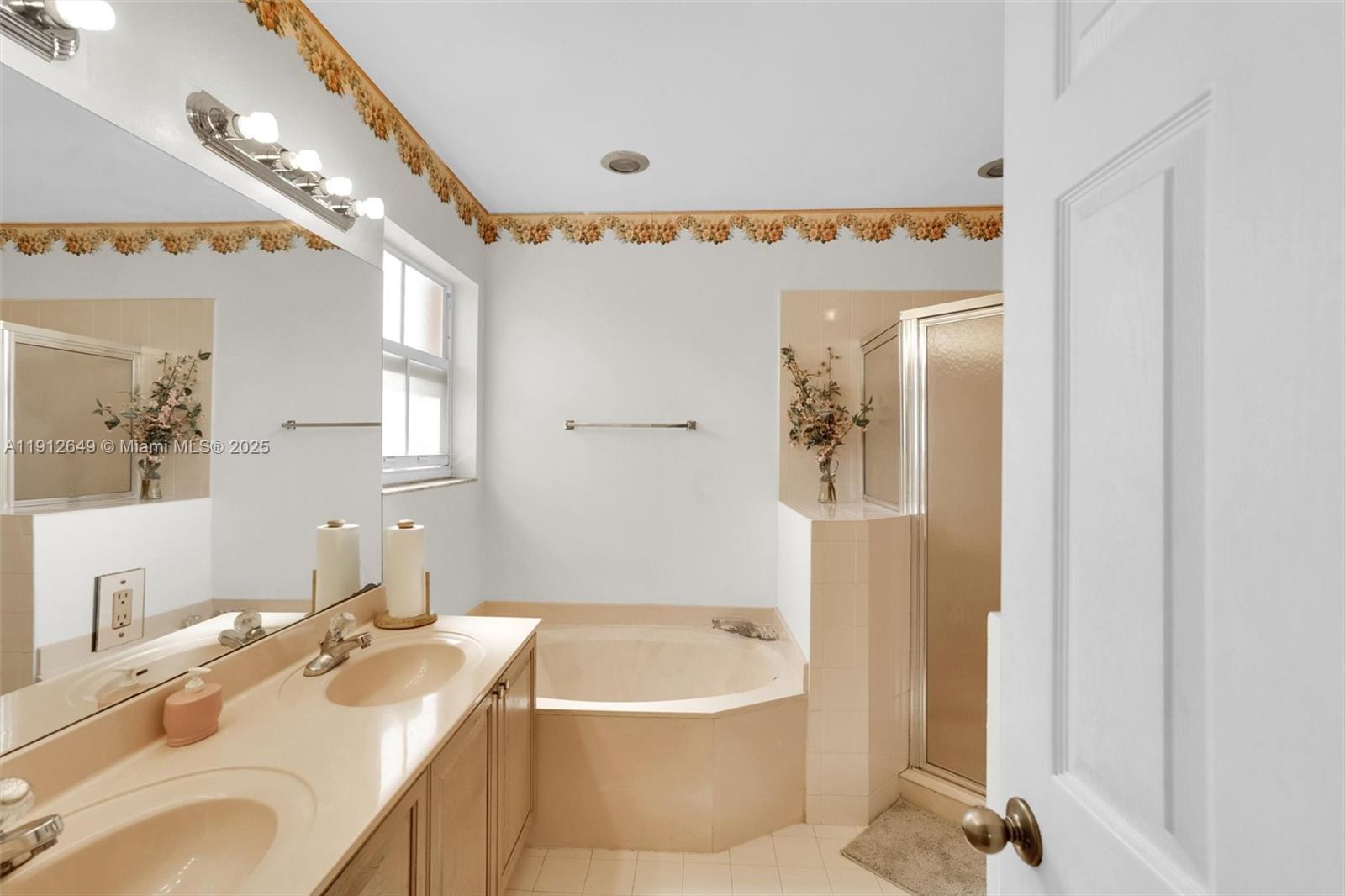 MIRAMAR PATIO HOMES - Residential