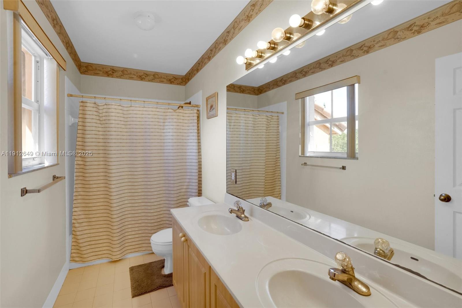 MIRAMAR PATIO HOMES - Residential