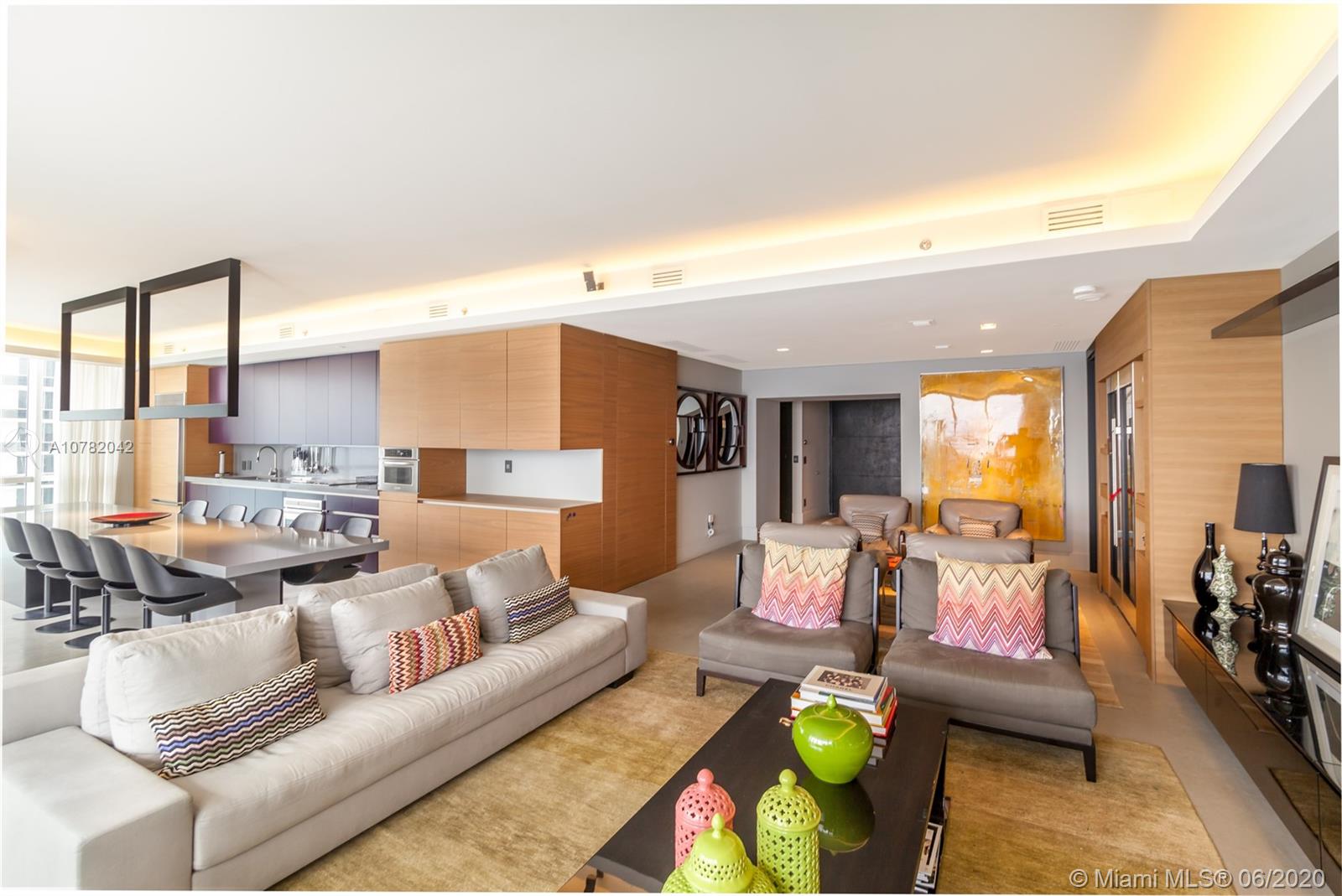 TDR TOWER II CONDO - Residential