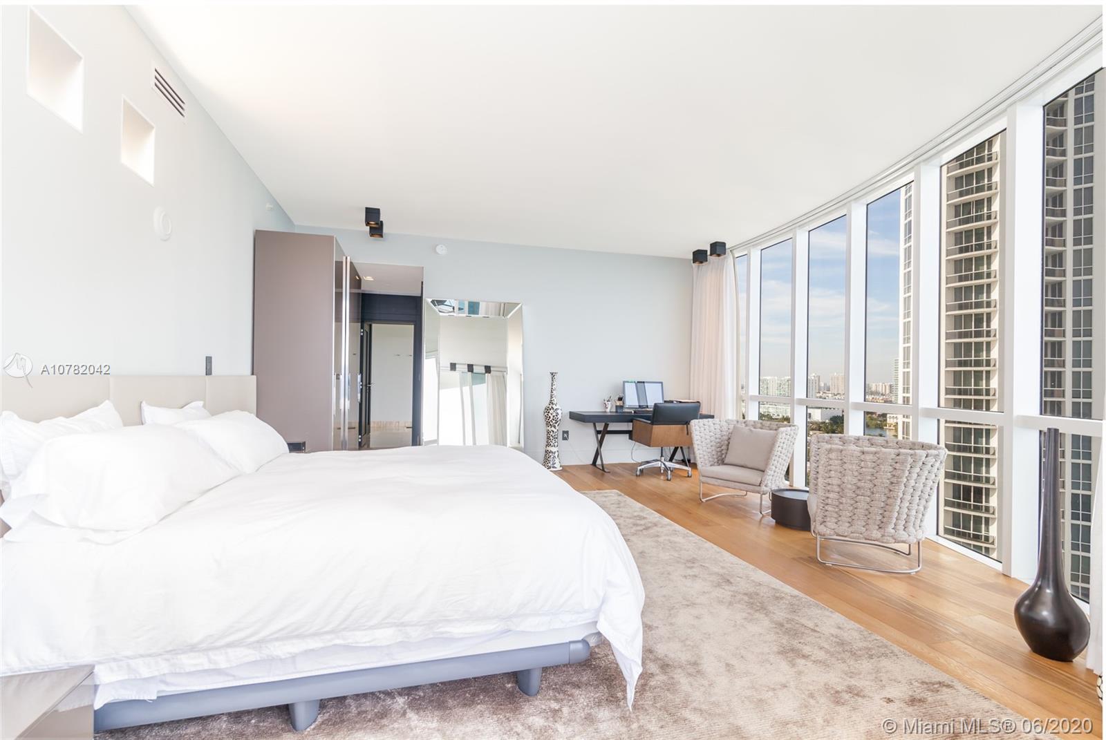 TDR TOWER II CONDO - Residential