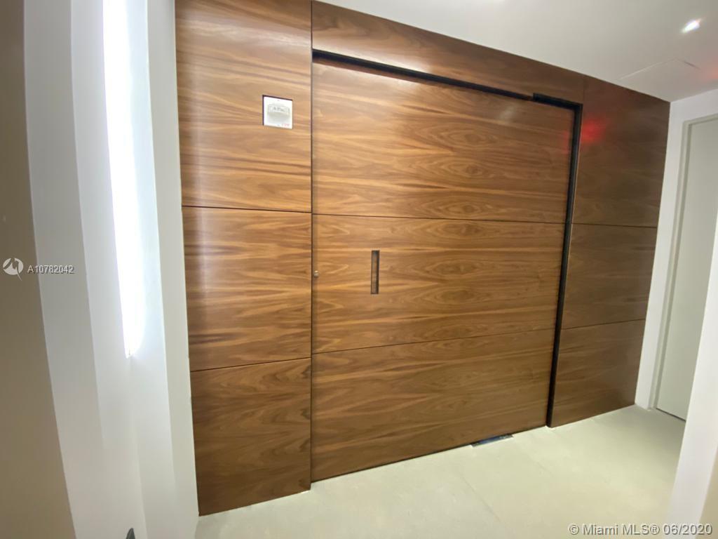 TDR TOWER II CONDO - Residential