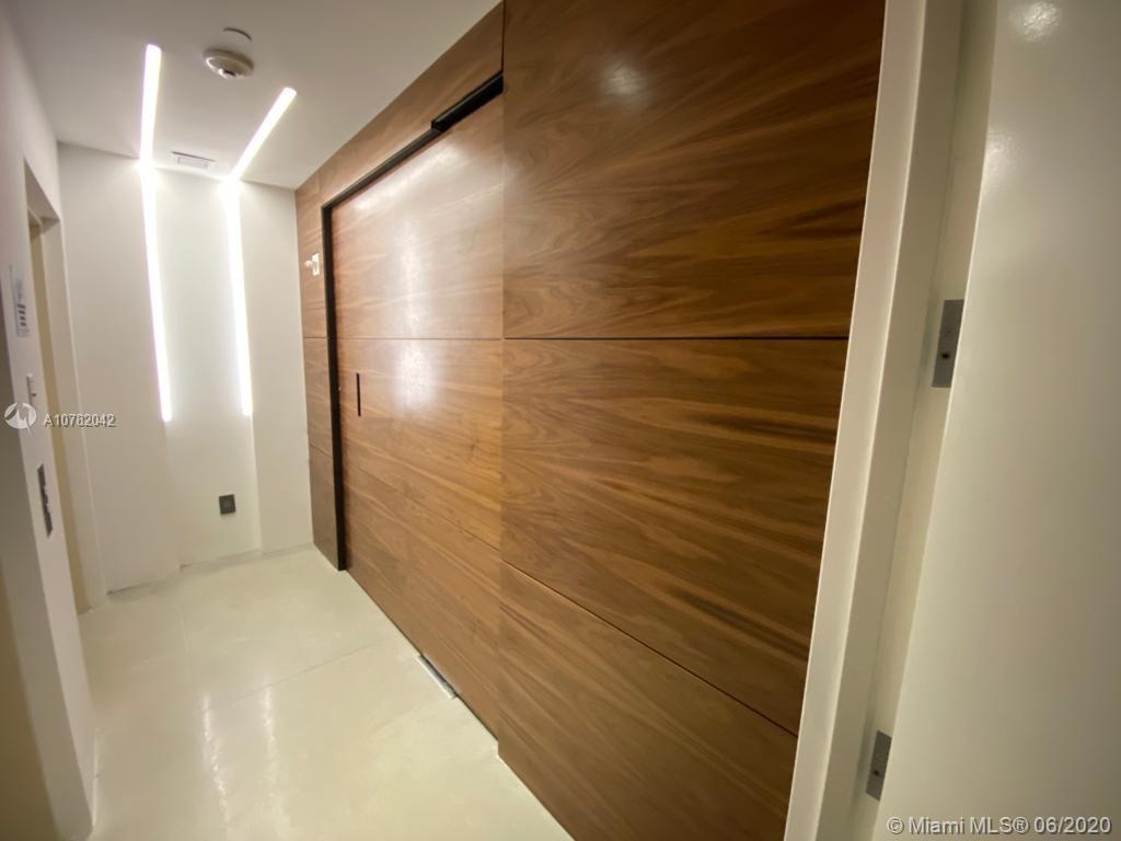 TDR TOWER II CONDO - Residential