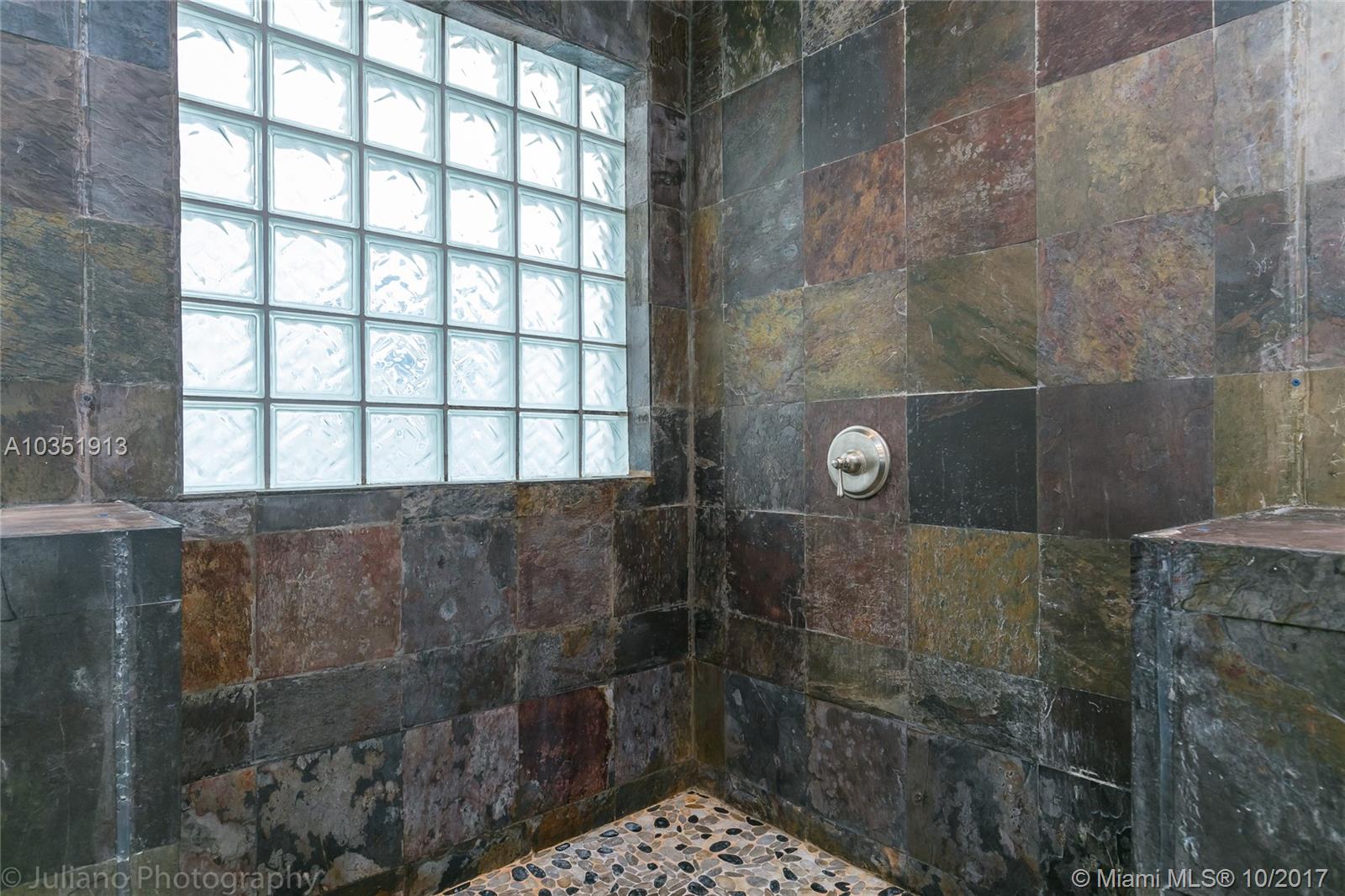 Costa Verde - Residential