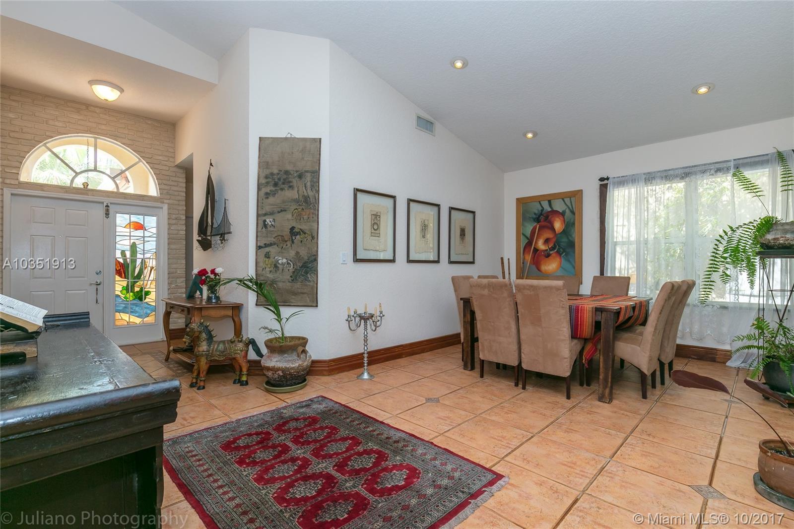 Costa Verde - Residential