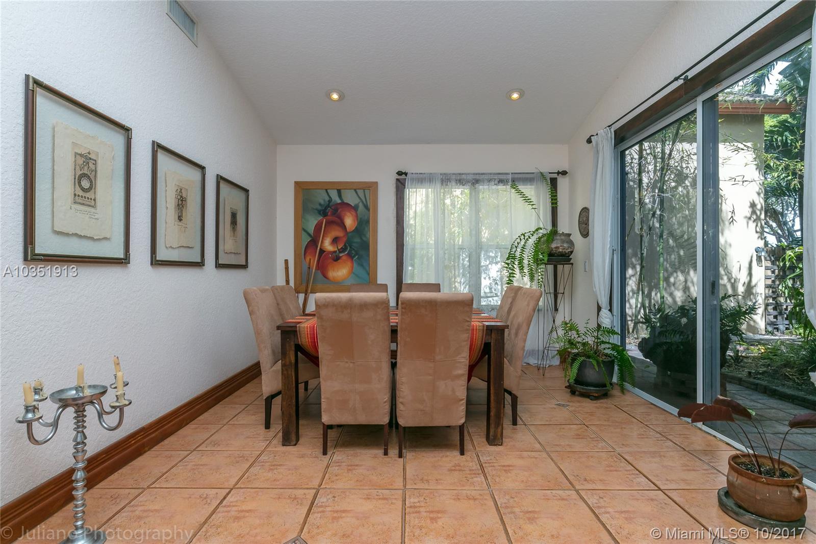 Costa Verde - Residential