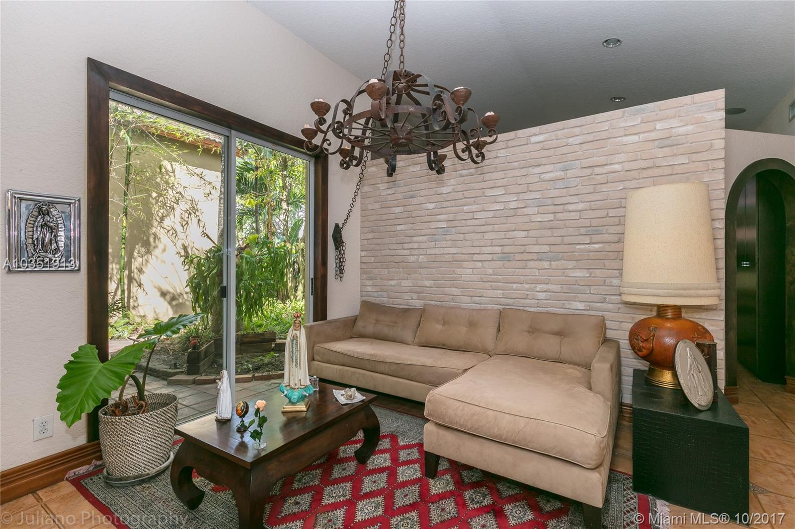 Costa Verde - Residential