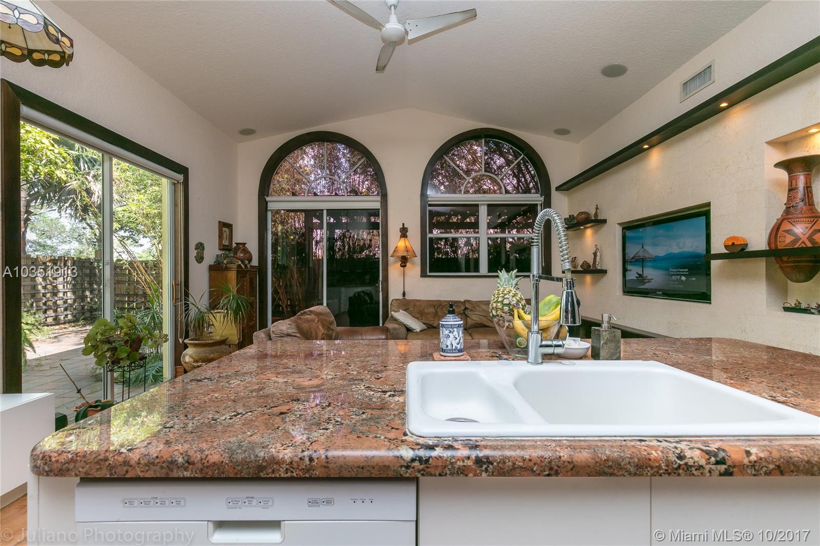 Costa Verde - Residential