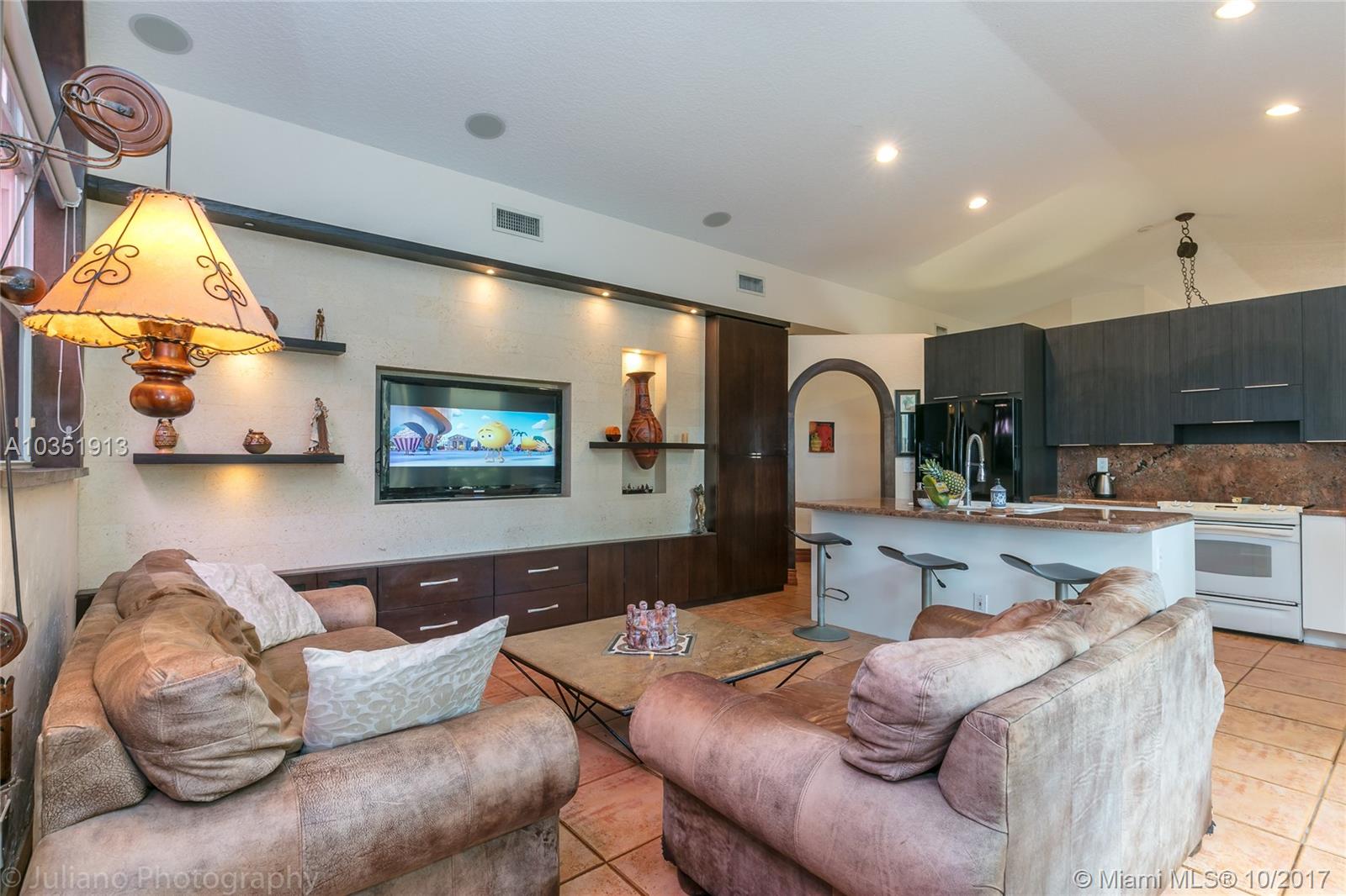 Costa Verde - Residential