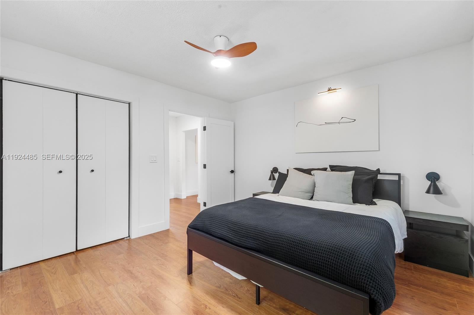 RIVERA MANOR - Residential