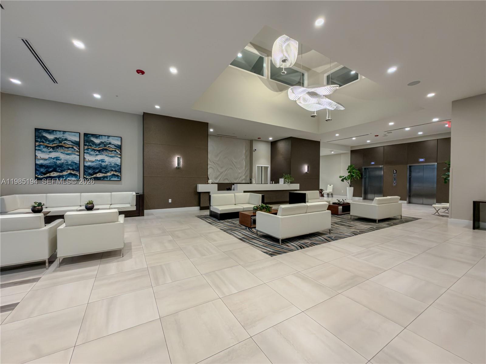 MIDTOWN AT DORAL - Residential