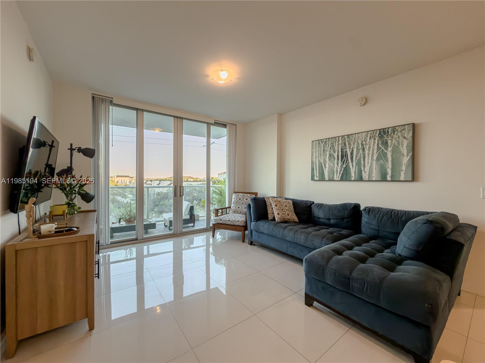 MIDTOWN AT DORAL - Residential