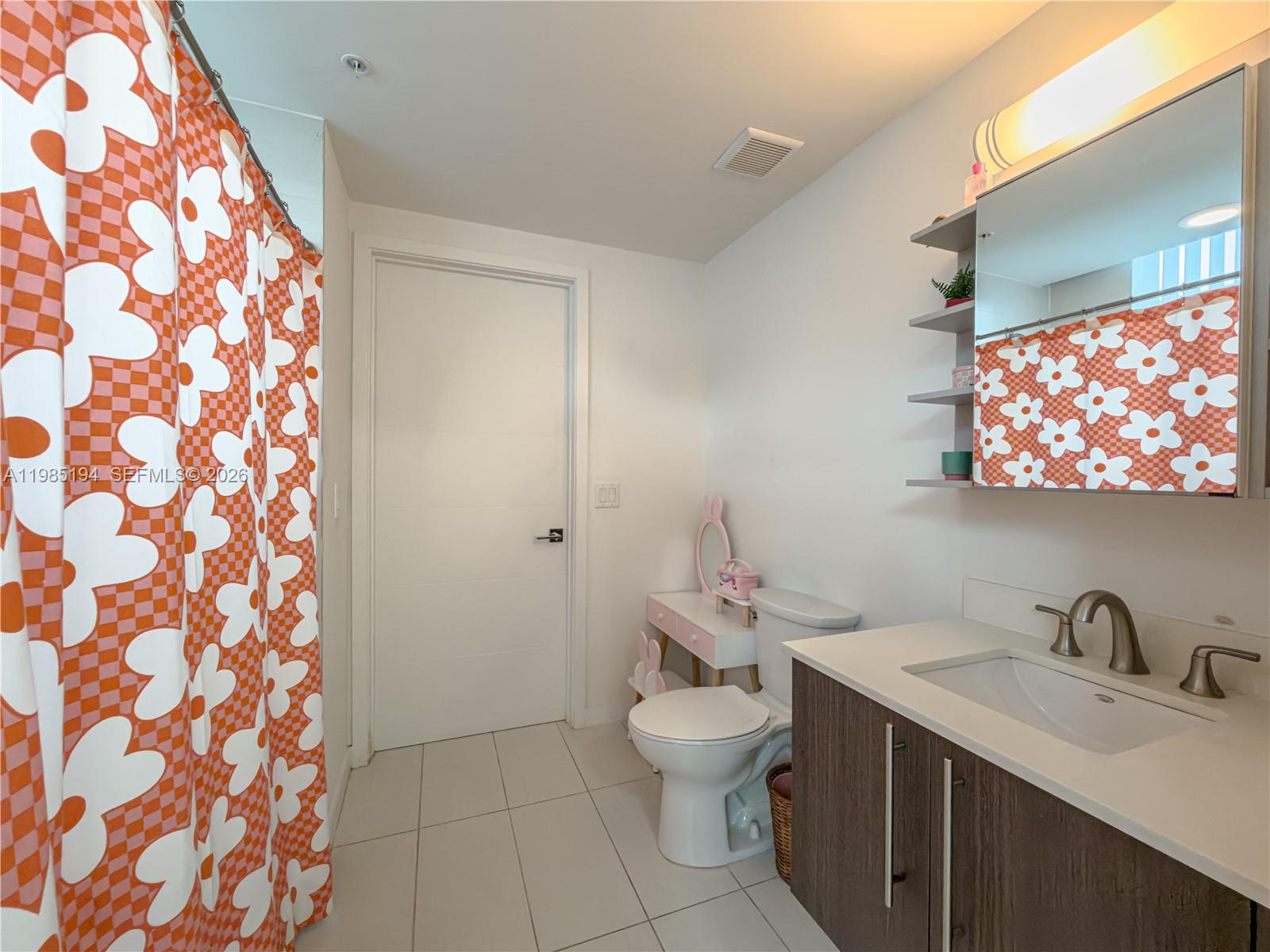 MIDTOWN AT DORAL - Residential