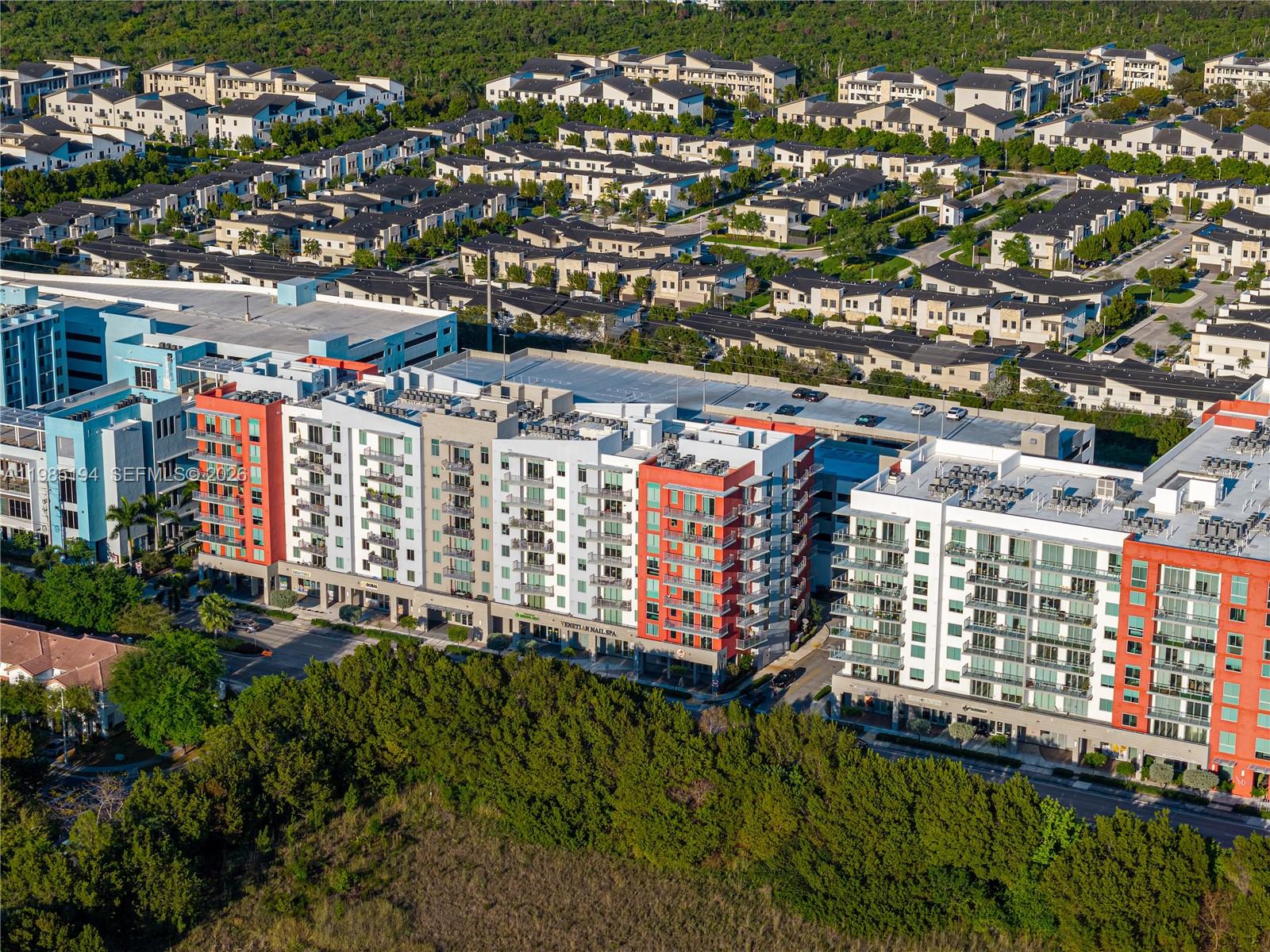 MIDTOWN AT DORAL - Residential