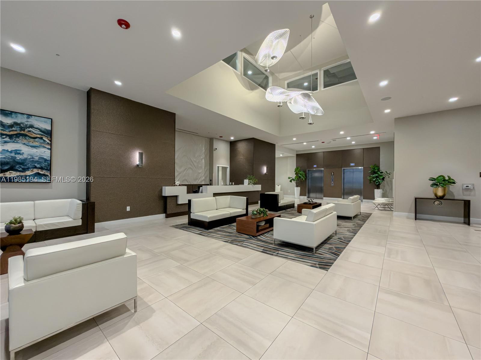 MIDTOWN AT DORAL - Residential