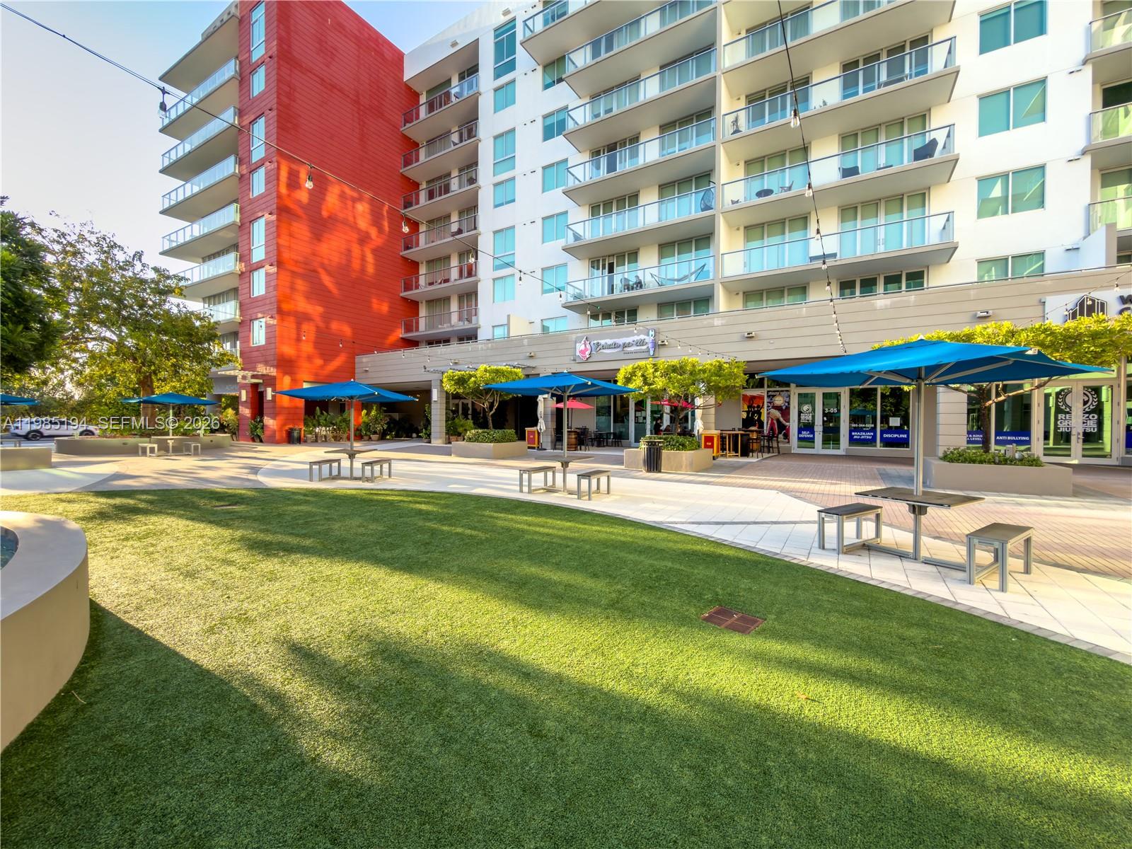 MIDTOWN AT DORAL - Residential