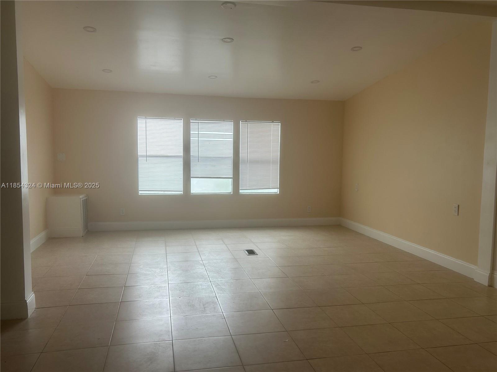 730 NW 214th Ave