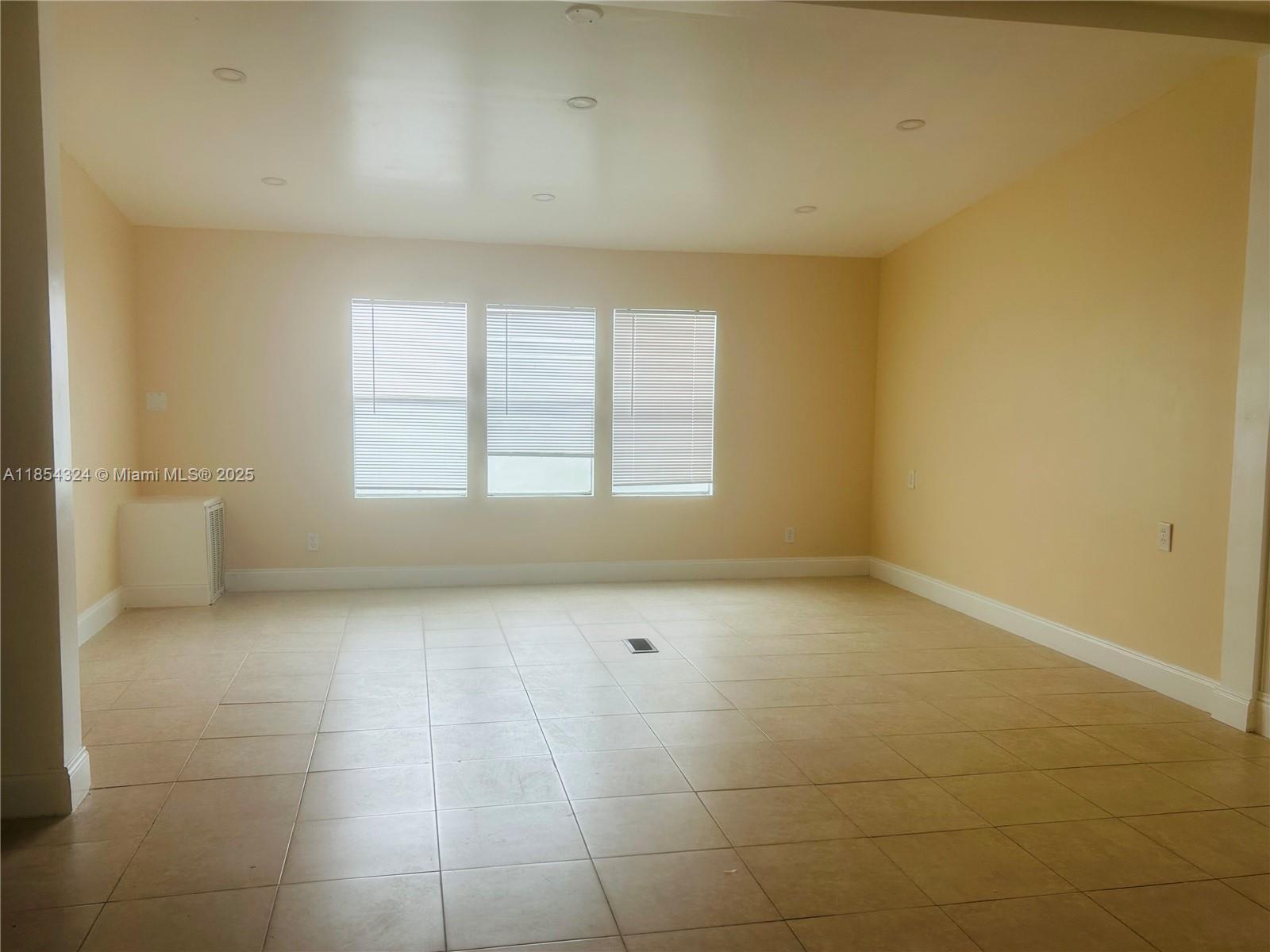 HERITAGE CITY SEC 1 - Residential