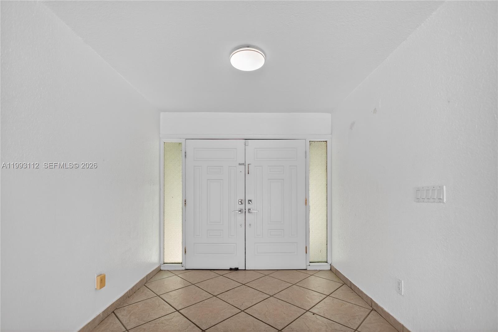 CALUSA CLUB ESTATES 3RD A - Residential