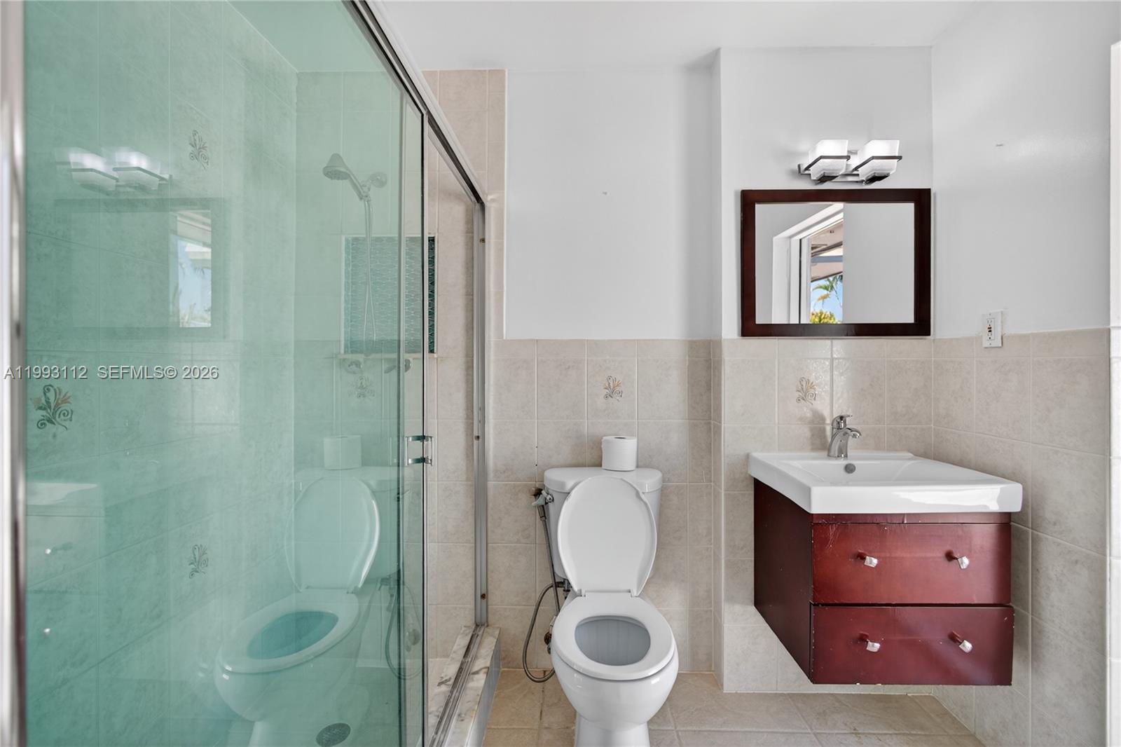 CALUSA CLUB ESTATES 3RD A - Residential