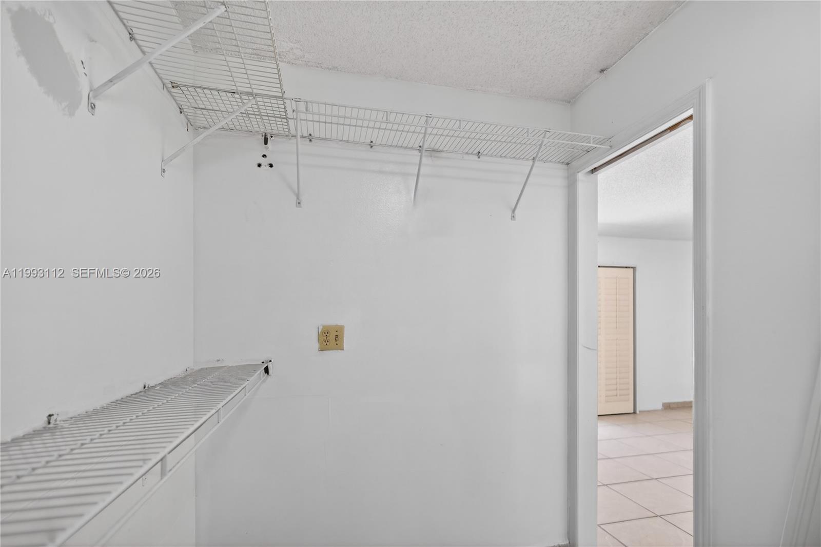 CALUSA CLUB ESTATES 3RD A - Residential