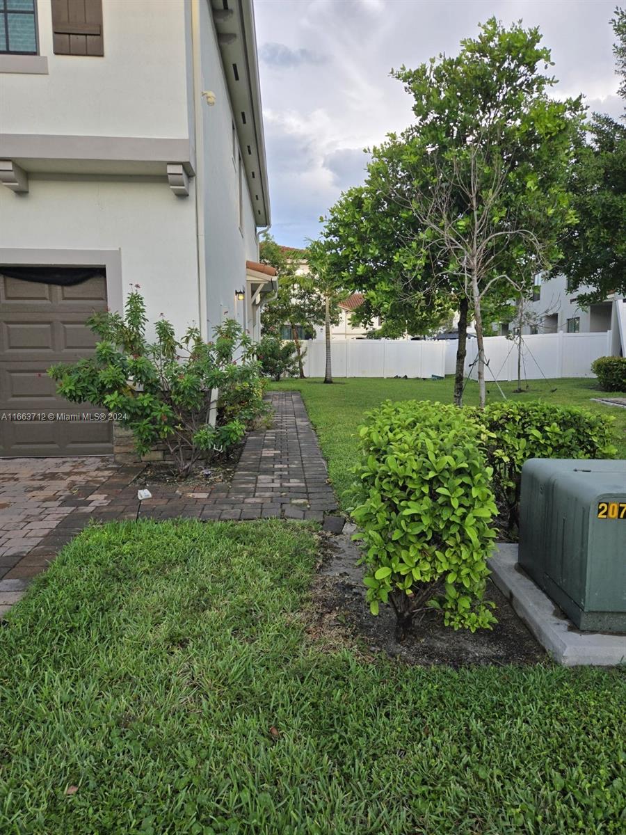 MEDITERRANEA - Residential Lease