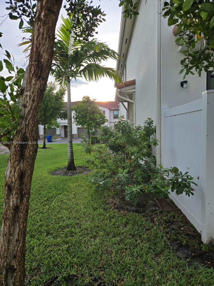 MEDITERRANEA - Residential Lease