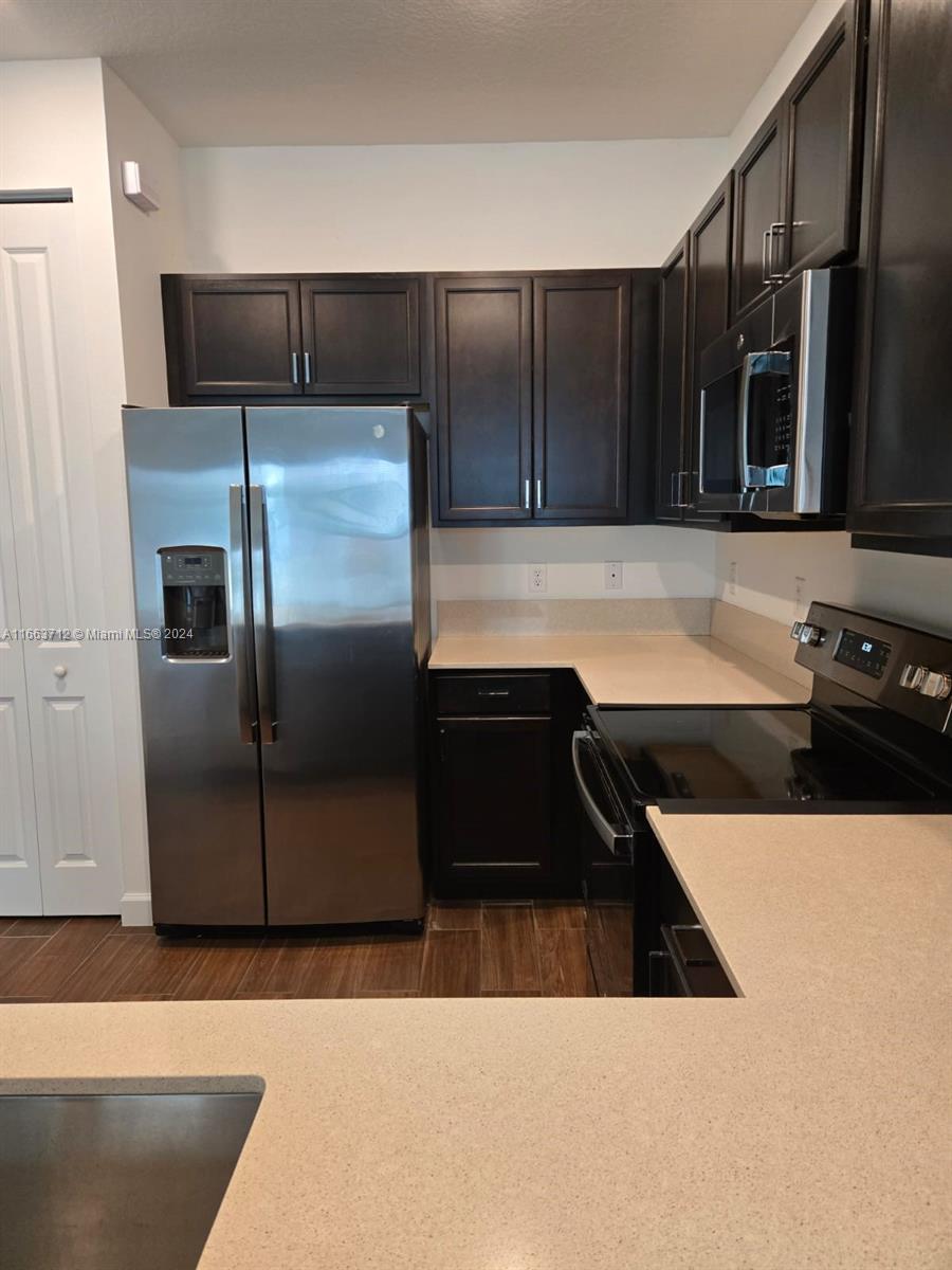 MEDITERRANEA - Residential Lease