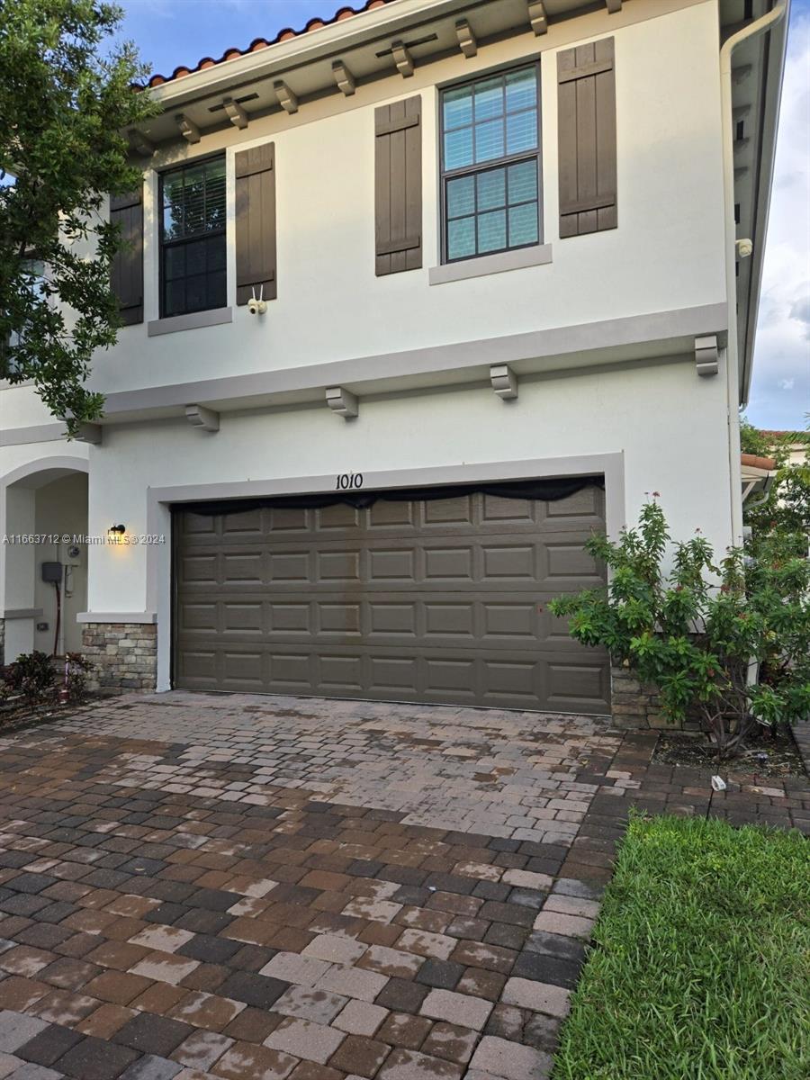 Amazing Priced (Unfurnished) Rental in Arbor Parc! 4 Beds, 2.5 Baths, 2 Car Garage. Beautiful corner townhouse. All bedrooms & laundry upstairs. Full-Sized washer & dryer. Primary Bedroom with En-Suite Bathroom. Impact windows and sliders throughout, Open Kitchen stainless steel appliances, high ceilings on the first floor. Amenities Include: clubhouse, community Pool, Fitness Center, Playground, and gated entrance. Enjoy Easy Access to the most important highways as I-95, FL Turnpike, also to the Airport, Retail Shops, Dining, and mall. Tenant insurance is required. Per association, 650+ credit score required. Commercial vehicles must be garage kept. No Smoking/Vaping on premises. HOA requires a $1,000 refundable deposit upon lease termination. Minimum 650 Credit Score for all adults