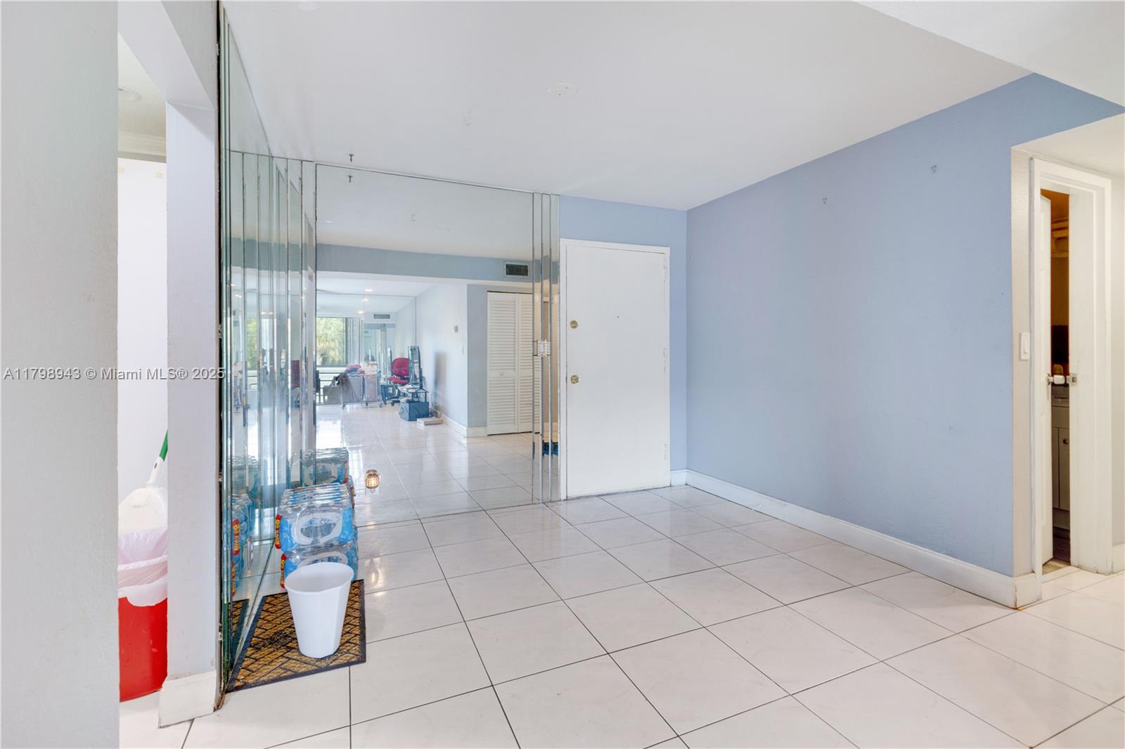 TOWN SQUARE CONDO - Residential