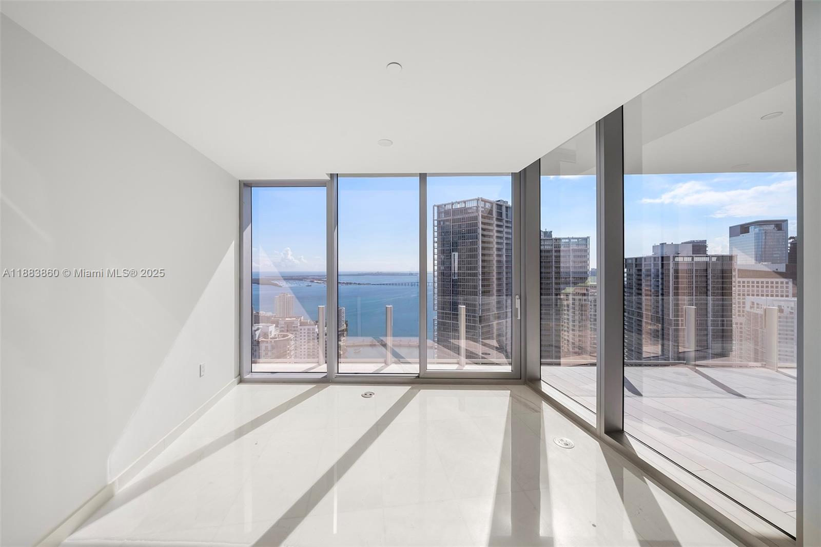 AMR 4605 - Residential Lease