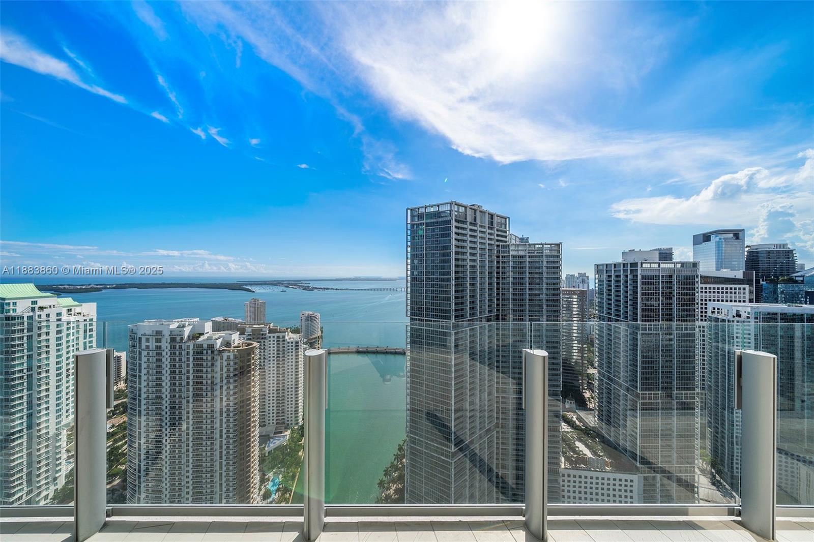 AMR 4605 - Residential Lease