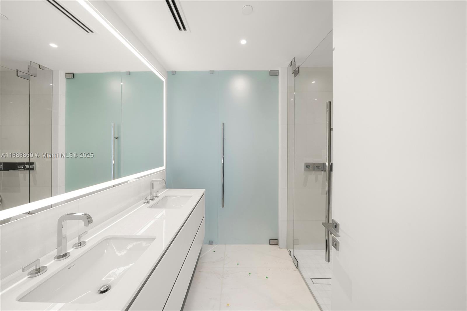 AMR 4605 - Residential Lease